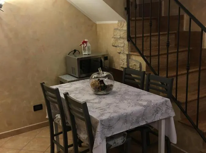 Enza-home-in-roma Rome